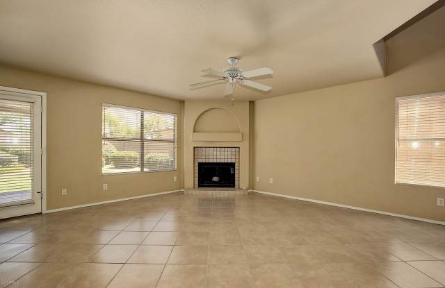 4726 E MOSSMAN Road Gallery 4