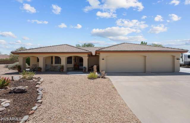 245 N Aztec Trail - 245 Aztec Trail, Wickenburg, AZ 85390