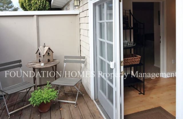 105 Richardson Dr. - 105 Richardson Drive, Strawberry, CA 94941