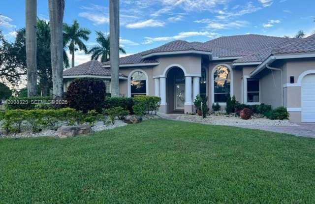 2534 Poinciana Dr WESTON, FL 33327 photos photos