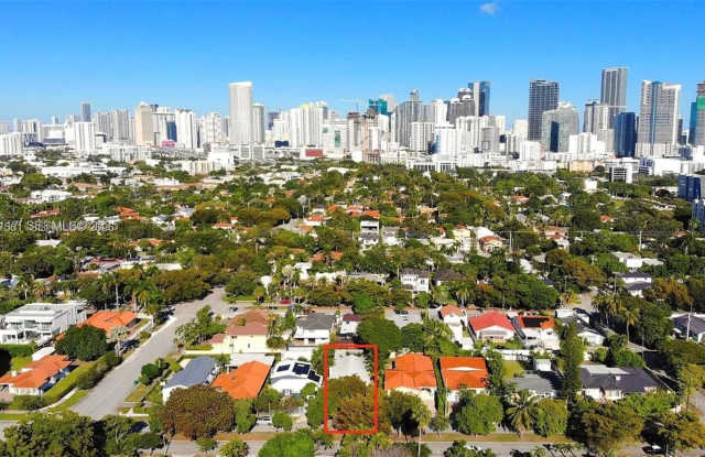 445 SW 24th Rd photos photos