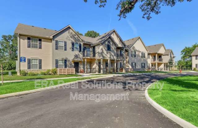 1605-108 Gilmore Park Ave Gallery 2