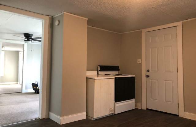 MOVE-IN READY! Gallery 4