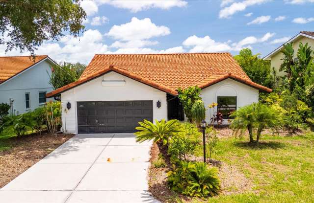Stunning 3 Bed/ 2 Bath Pool Home in Longwood Run ~ UTC photos photos
