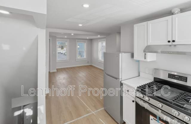 25 Hilton Street - Unit 2 Gallery 1