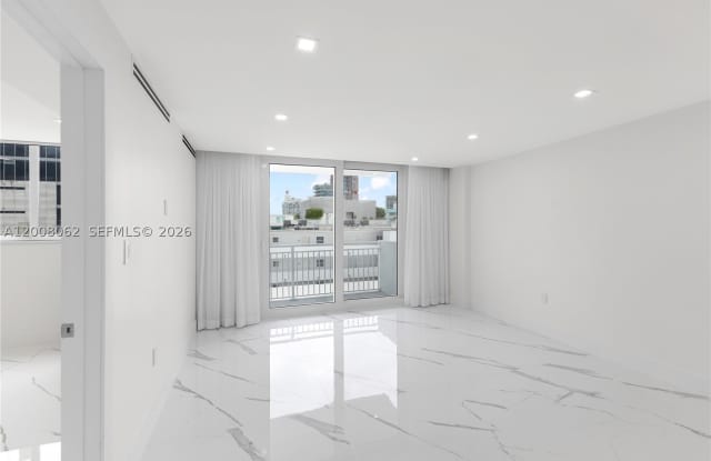 345 Ocean Dr Gallery 3