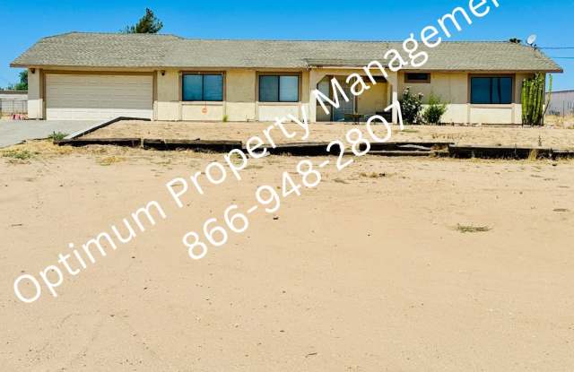 Single Story Home with Spacious Floor Plan on a Large Lot Gallery 1