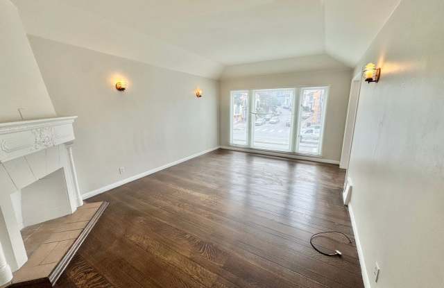 Charming Single-Family Home in Prime San Francisco Location - 111 Lyell Street, San Francisco, CA 94112