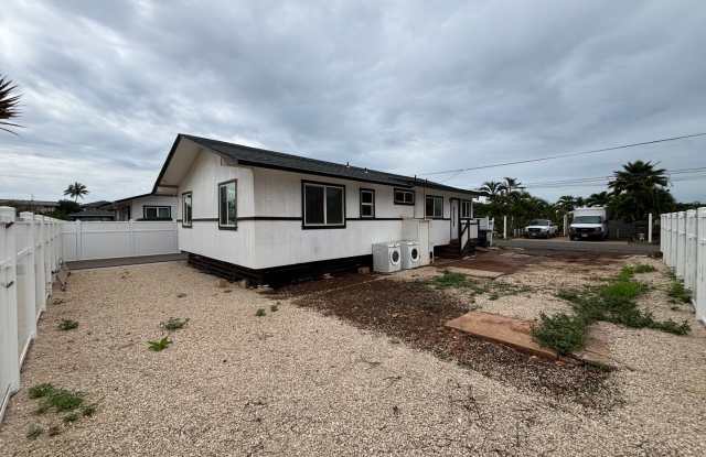 3 Bed, 2 Bath Single-Family Home in Ewa Beach – 91-623A Pohakupuna Rd, Ewa Beach, HI 96706 photos photos