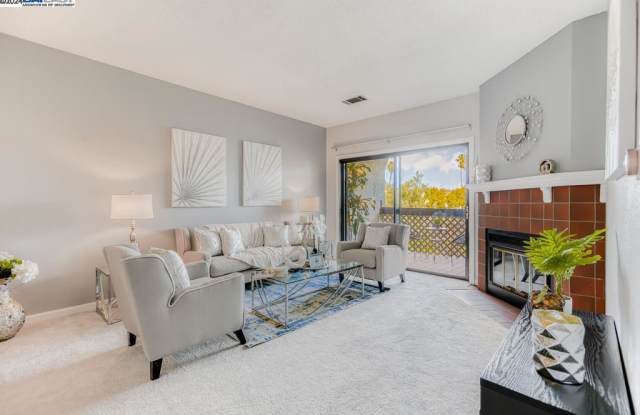 39887 Cedar Blvd Unit 351 photos photos