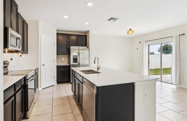 310 CITRUS POINTE Drive Gallery 4