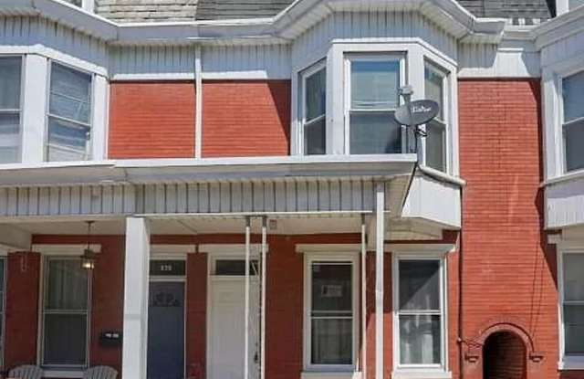 Coming Soon Spacious 5 Bedroom Home Located in York City School District photos photos