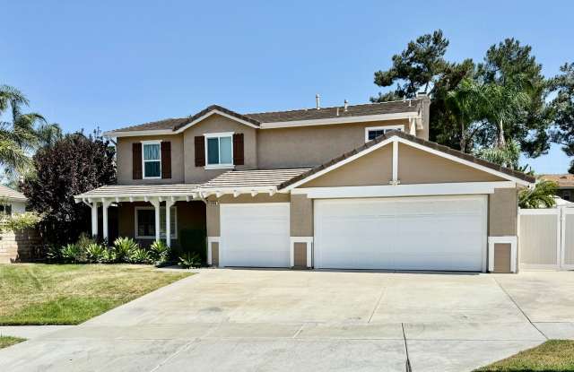 Executive Pool Home w/Solar photos photos