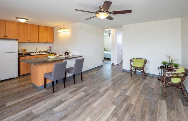 855 Olokele Avenue unit: 401 photos photos