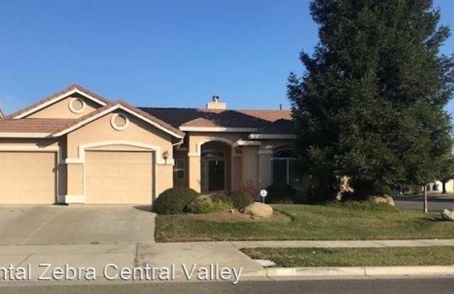 1391 Luke Dr - 1391 Luke Drive, Merced, CA 95340