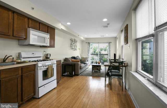 1215 S 18TH STREET - 1215 South 18th Street, Philadelphia, PA 19146