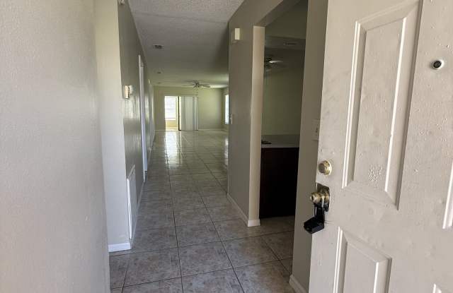 752 Lucaya Drive photos photos 752 Lucaya Drive photos photos