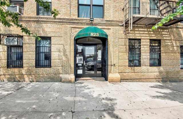 823 E 147th St photos photos