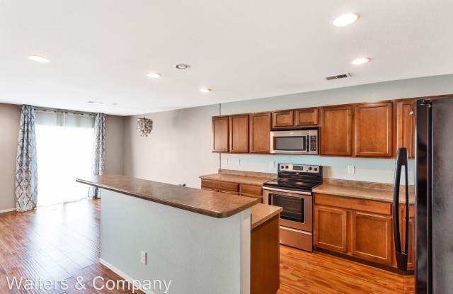19154 E. 57th Pl. #E Gallery 3