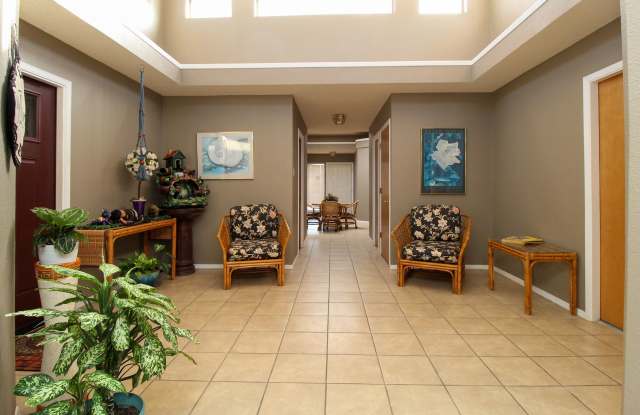 7465 Stoney Hill 13C Condo Living in the Northeast Gallery 4