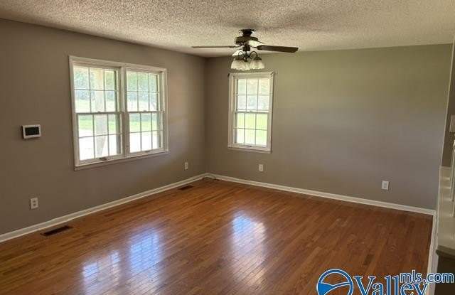21079 Old Elkmont Road Gallery 3