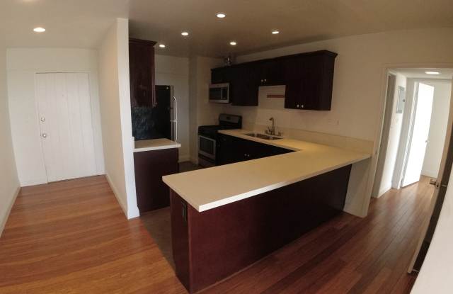 1211 Horn Ave photos photos