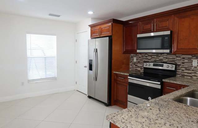1032 Francis Street, West Palm Beach, FL 33405 photos photos