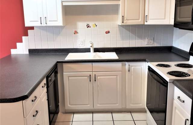 $600 Amazon Gift Card Special | 2 Bed, 1 Bath Condo for Rent in Ogden! Gallery 3