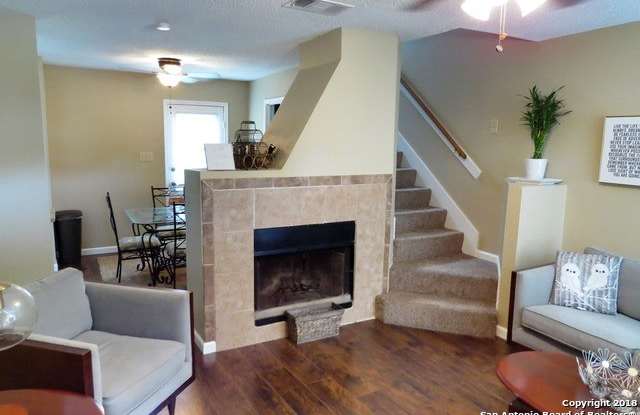 12223 Stoney Crossing Gallery 3