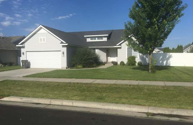 Stoddard Meadows Rancher photos photos