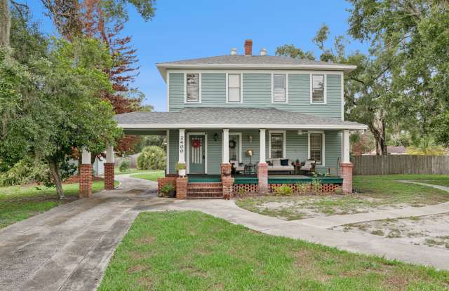 2400 South Park Avenue photos photos