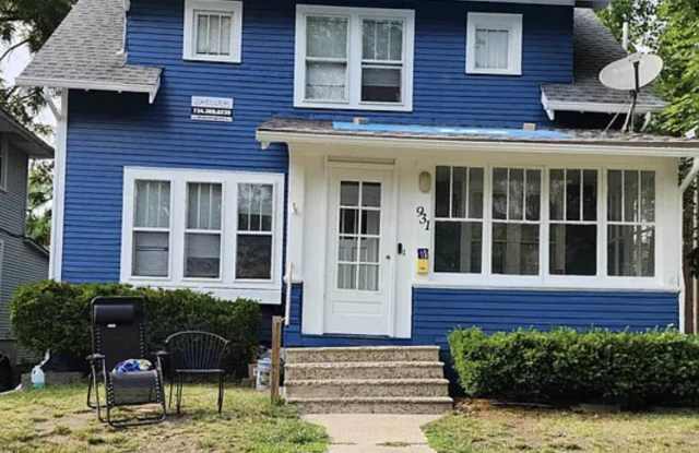 931 Dewey Avenue photos photos