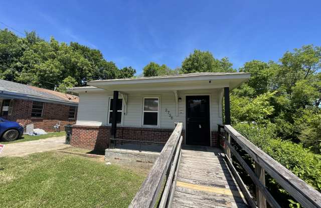 2736 Enterprise Ave photos photos