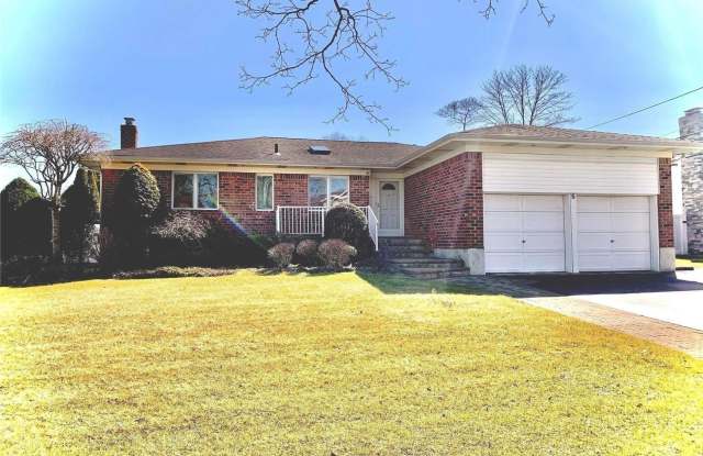 5 Schuyler Drive - 5 Schuyler Drive, Jericho, NY 11753