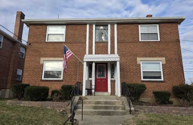 5509 Fenwick Avenue photos photos