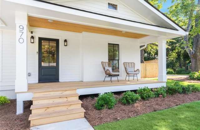 970 Pinedale Drive Gallery 3