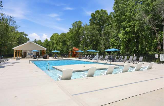 Pine Reserve Apartments Gallery 4