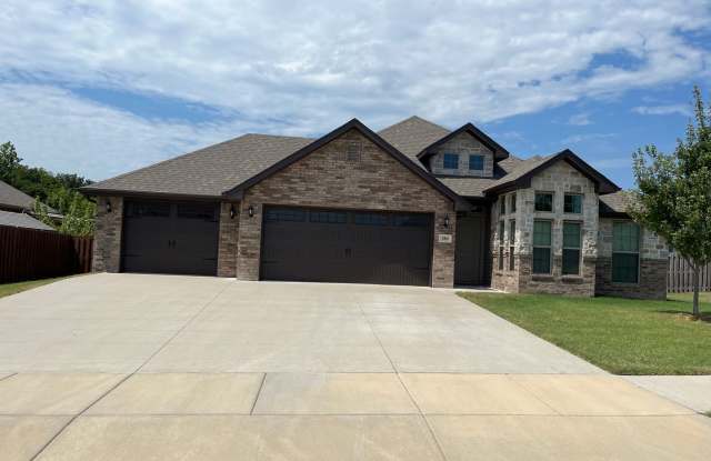 BEAUTIFUL 3 Bedroom 2 Bath Home in Pea Ridge **MOVE IN SPECIAL** photos photos