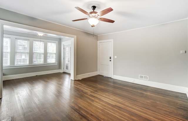 1666 Franklin Avenue Gallery 2