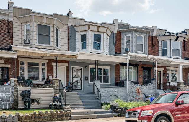 5626 Lansdowne Avenue photos photos