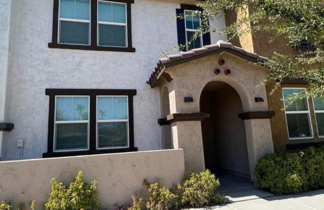 Unique opportunity! Rent a beautiful townhome in Tempe!! photos photos Unique opportunity! Rent a beautiful townhome in Tempe!! photos photos