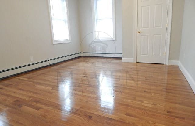 4 Richardson St - 4 Richardson Terrace, Somerville, MA 02145