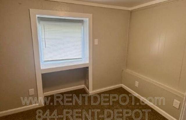 1021 Vanderburgh Ave. Gallery 3