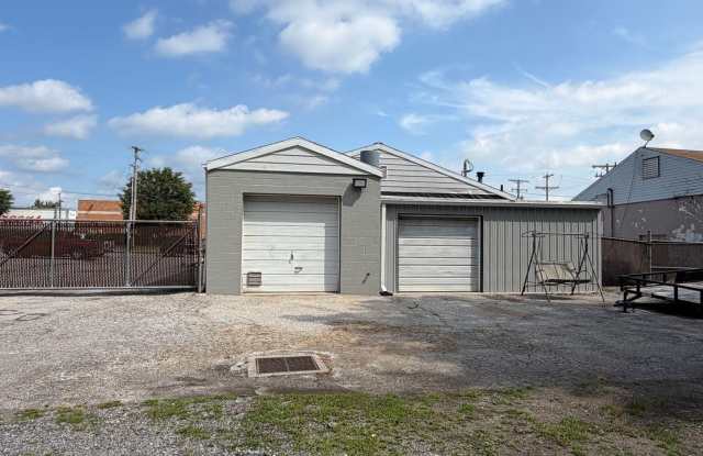 3180 GRENWAY Road Gallery 2