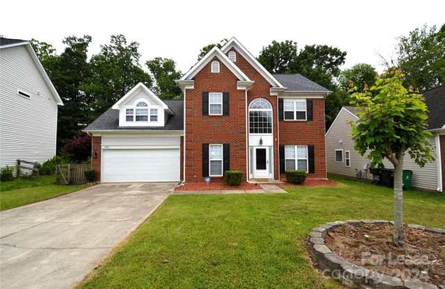 5842 Shining Oak Lane - 5842 Shining Oak Lane, Charlotte, NC 28269