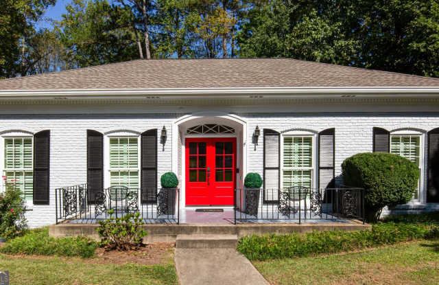 485 Riverside Parkway Gallery 3
