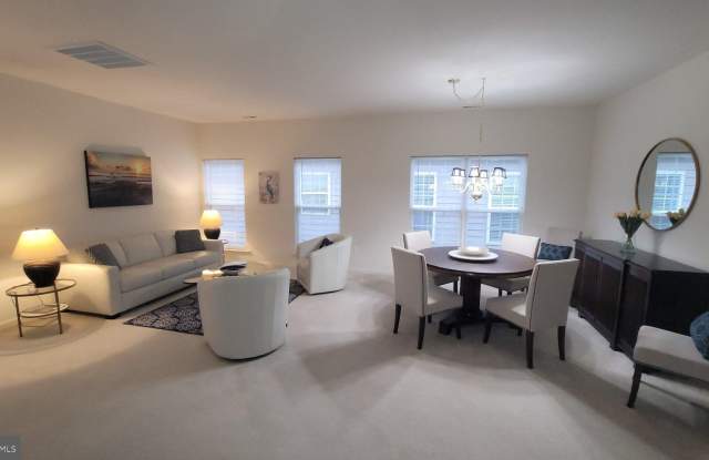 129 ENCORE Court Gallery 2