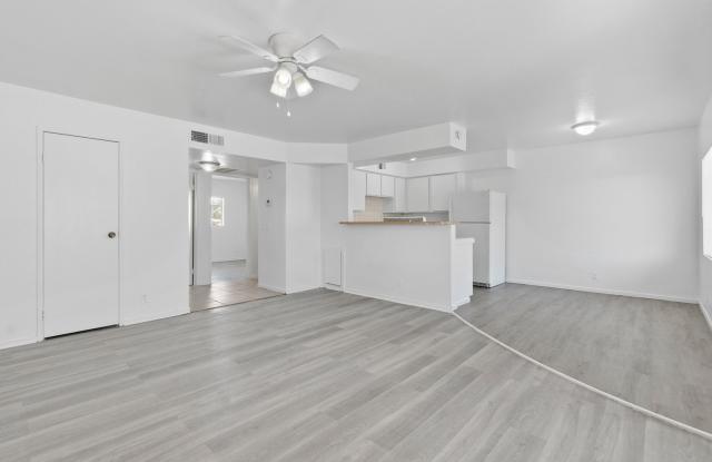 Charming 2-Bedroom Unit! photos photos