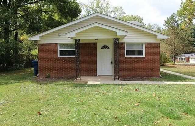 9296 N College Avenue - 9296 North College Avenue, Indianapolis, IN 46240