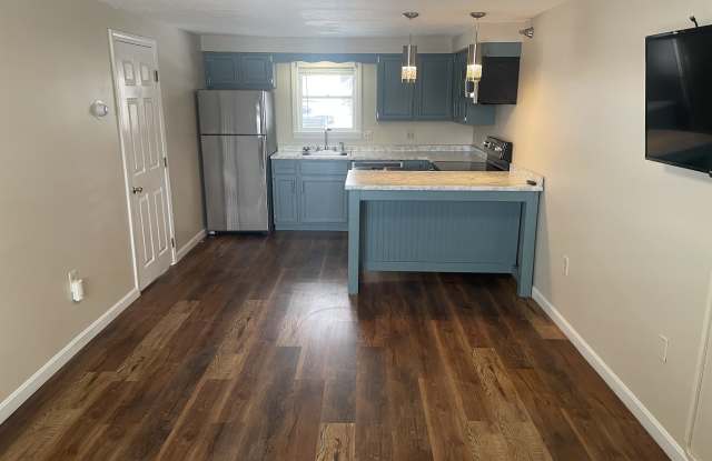 844 State St photos photos